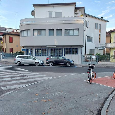Marconi House Hotel Mestre Exterior photo